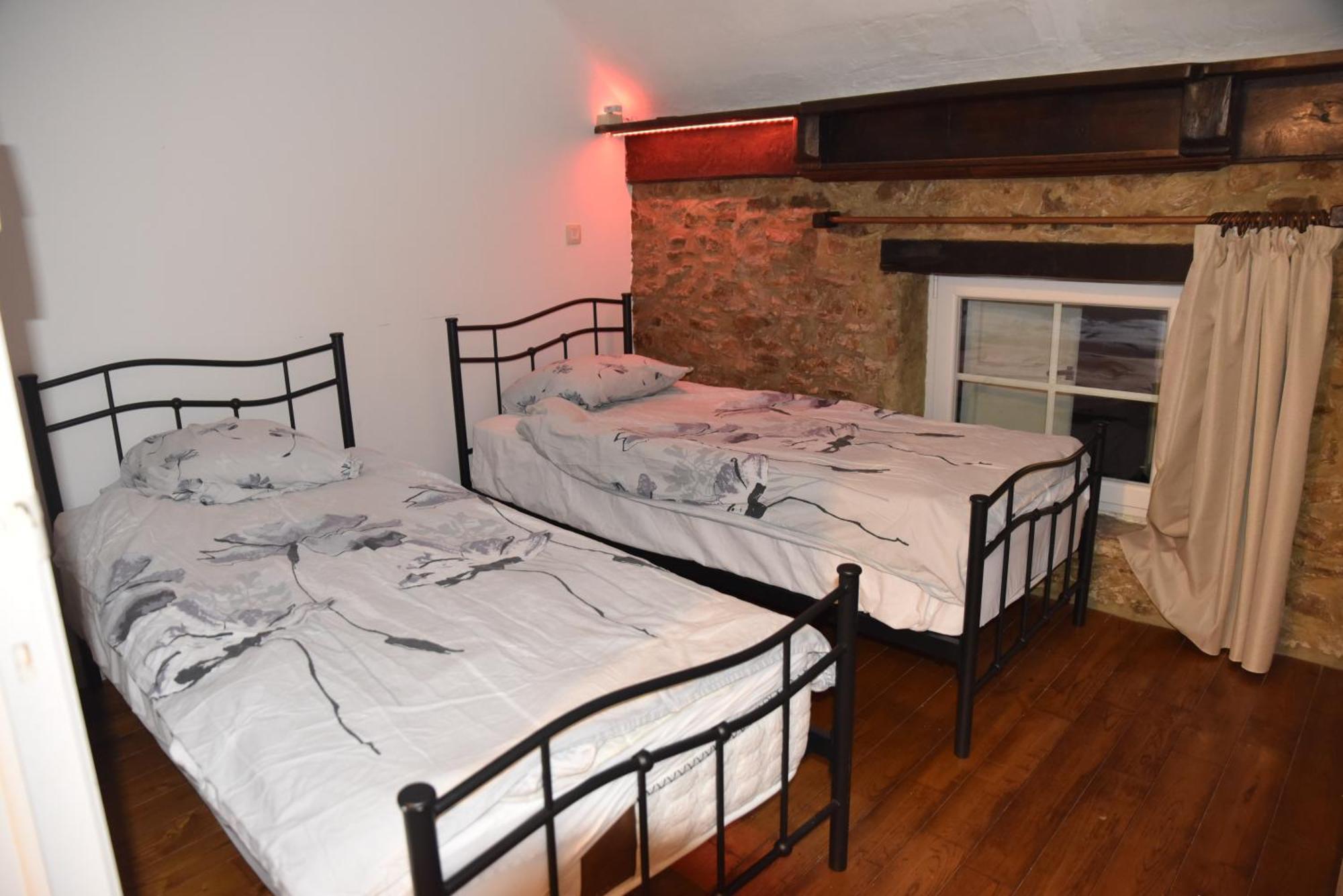 יאלהיי Gite Ardennes Au Coin Du Feu Jacuzzi Sauna Et Nature מראה חיצוני תמונה