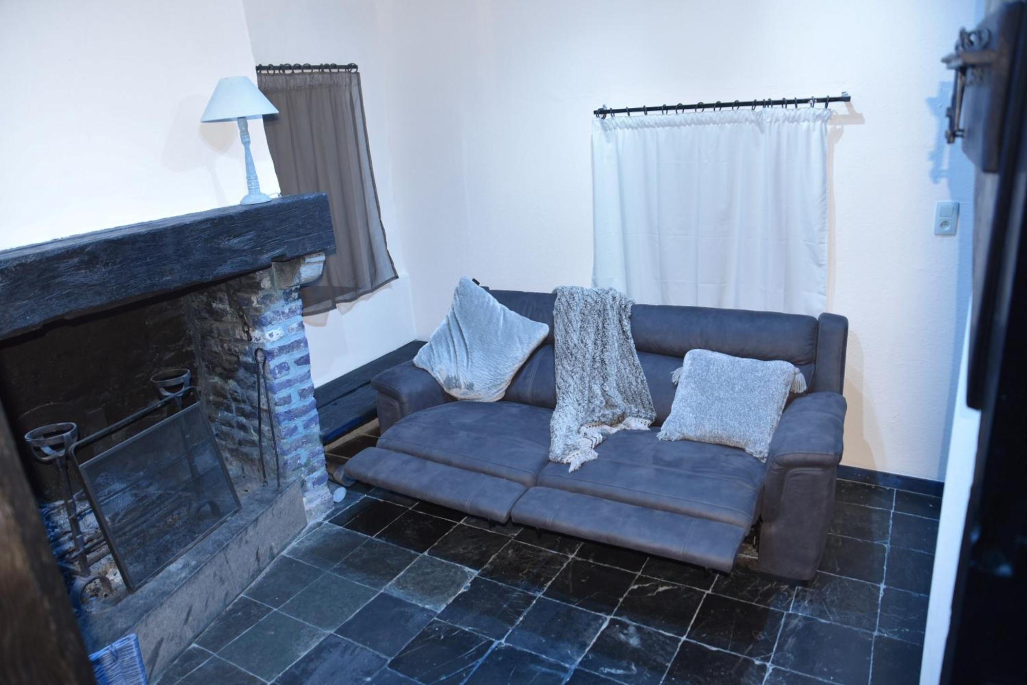 יאלהיי Gite Ardennes Au Coin Du Feu Jacuzzi Sauna Et Nature מראה חיצוני תמונה